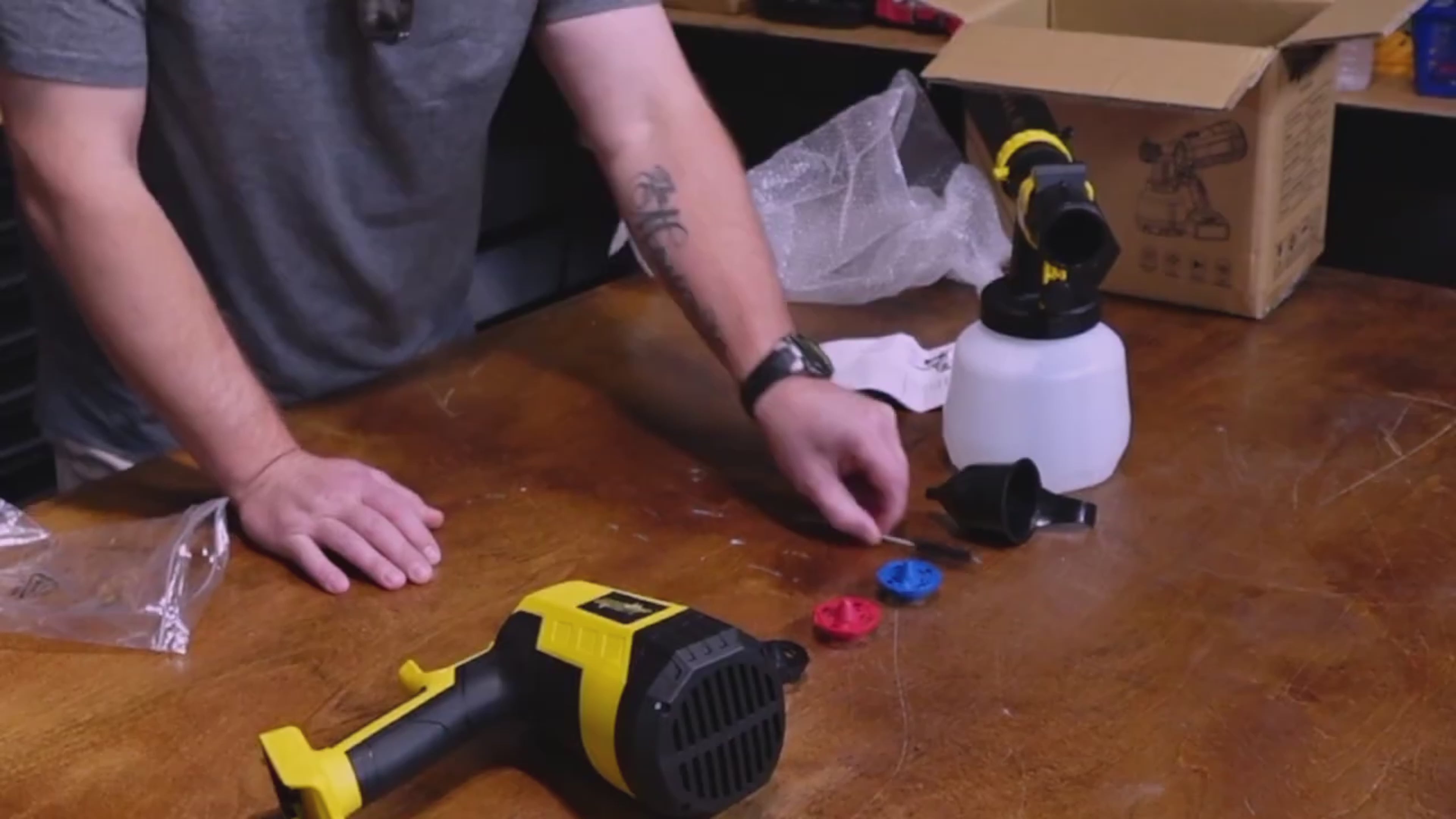 Paint sprayer dewalt online battery